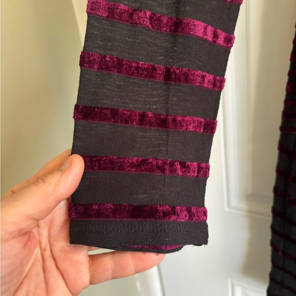 BCBG Maxazria Striped Dress, Size Medium - Picture 6 of 12